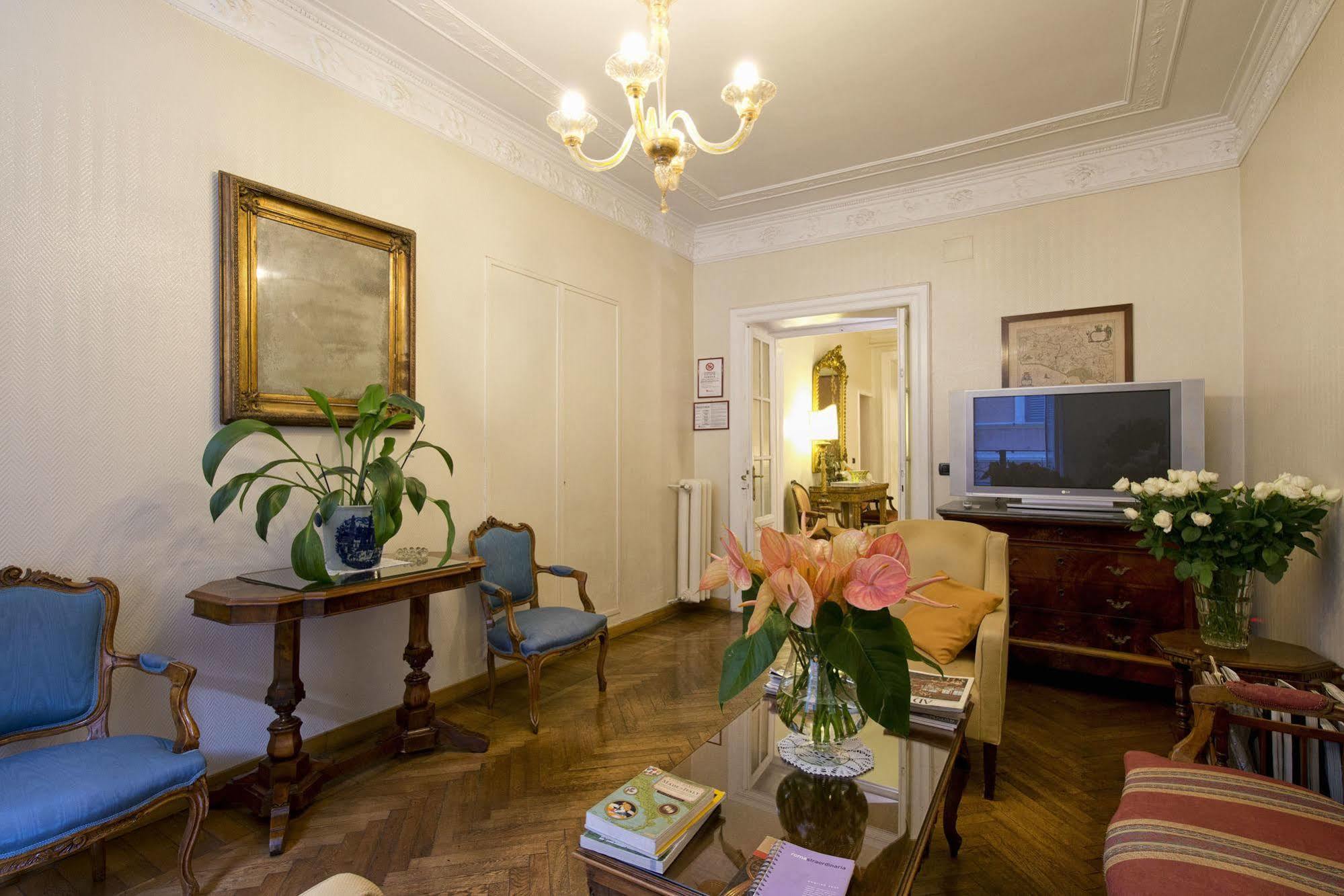 Hotel Suisse Roma Exterior foto