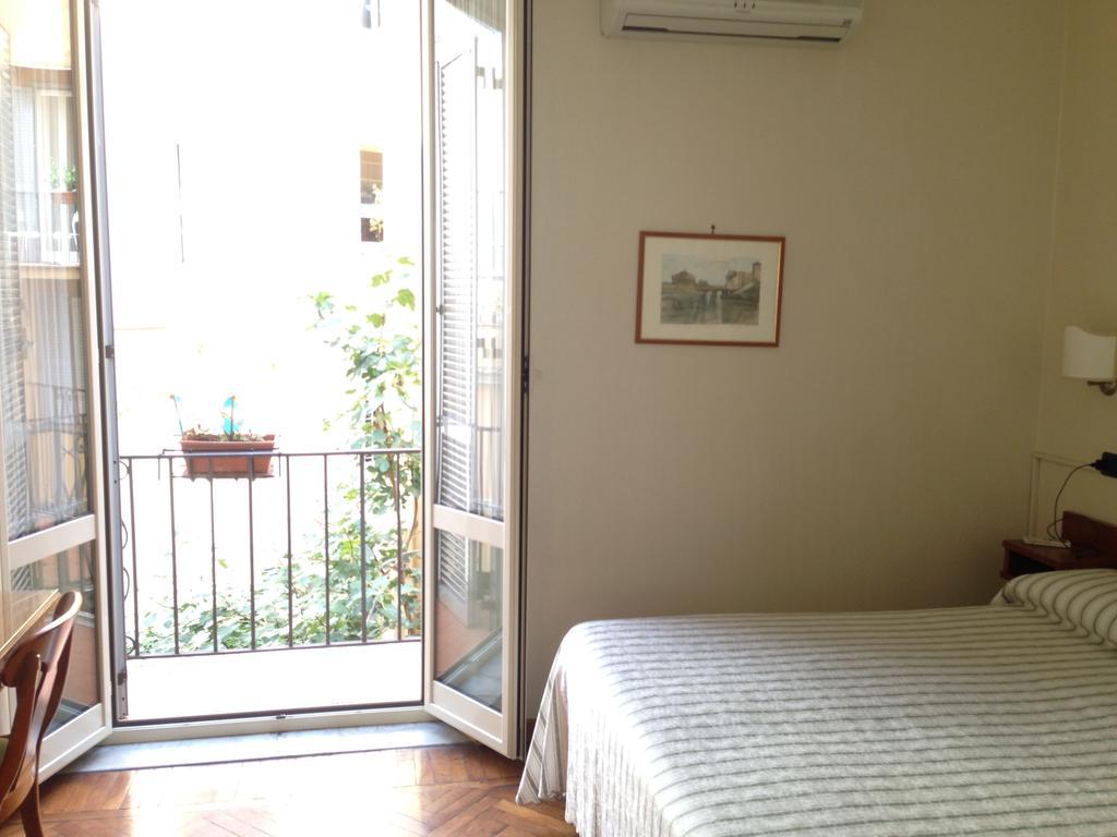 Hotel Suisse Roma Cameră foto